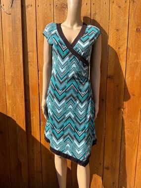 La Belle Turquoise Chevron Faux Wrap Asymmetrical Dress with Brown Trim - Large